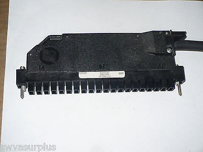 1 pc. Reliance Electric 15124-20 Connector, 10 Amp, 300 Volt, Used